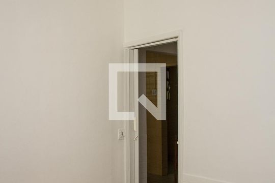 Quarto 01 de casa de condomínio para alugar com 2 quartos, 70m² em Engenho de Dentro, Rio de Janeiro