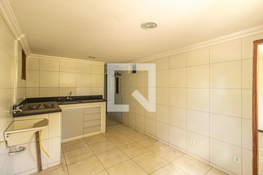 Cozinha e Área de Serviço de casa à venda com 3 quartos, 140m² em Campo Grande, Rio de Janeiro