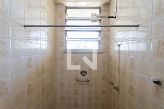 Banheiro de apartamento para alugar com 1 quarto, 40m² em Flamengo, Rio de Janeiro