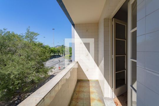 Varanda de apartamento para alugar com 1 quarto, 40m² em Flamengo, Rio de Janeiro