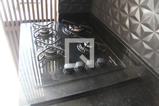 Cozinha  de apartamento para alugar com 2 quartos, 47m² em Vila Galvão, Guarulhos