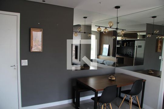 Apartamento para alugar com 2 quartos, 47m² em Vila Galvão, Guarulhos