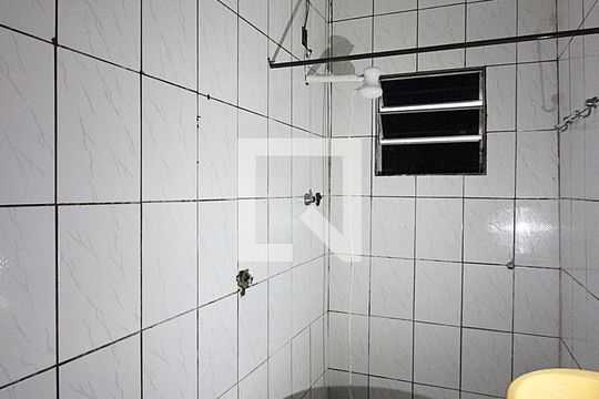 Banheiro Social de casa à venda com 1 quarto, 52m² em Nova Petrópolis, São Bernardo do Campo