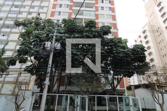 Fachada do edifício  de apartamento para alugar com 3 quartos, 89m² em Perdizes, São Paulo