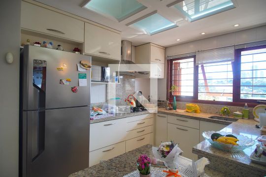 Cozinha de casa à venda com 3 quartos, 360m² em Jardim Mauá, Novo Hamburgo