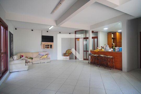 Salão de Festas de casa à venda com 3 quartos, 360m² em Jardim Mauá, Novo Hamburgo