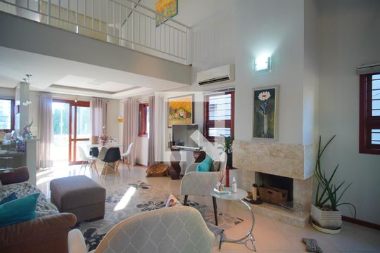 Sala de casa à venda com 3 quartos, 360m² em Jardim Mauá, Novo Hamburgo