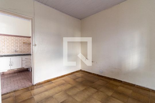 Quarto de casa para alugar com 1 quarto, 27m² em Vila Moraes, São Paulo