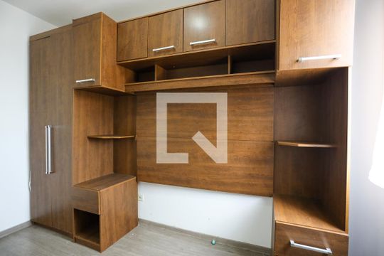 Quarto 1 de apartamento para alugar com 2 quartos, 52m² em Bairro Jardim Nossa Senhora das Graças, Cotia