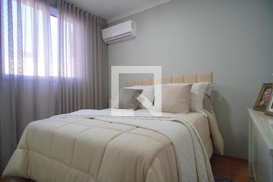 Quarto 1 de apartamento à venda com 2 quartos, 50m² em Vila Rosa, Novo Hamburgo