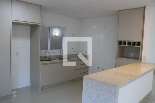 Cozinha de casa de condomínio para alugar com 4 quartos, 192m² em Jardim Mariliza, Goiânia
