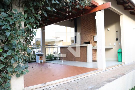 Área comum - Churrasqueira de casa de condomínio para alugar com 4 quartos, 192m² em Jardim Mariliza, Goiânia