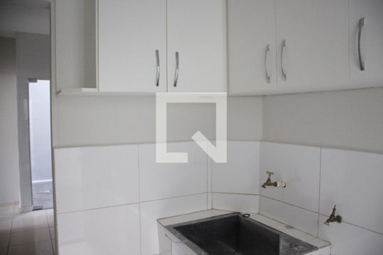 Área de Serviço de apartamento para alugar com 3 quartos, 64m² em Jardim Patrícia, Uberlândia