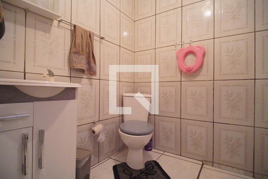 Banheiro de casa à venda com 1 quarto, 90m² em Scharlau, São Leopoldo