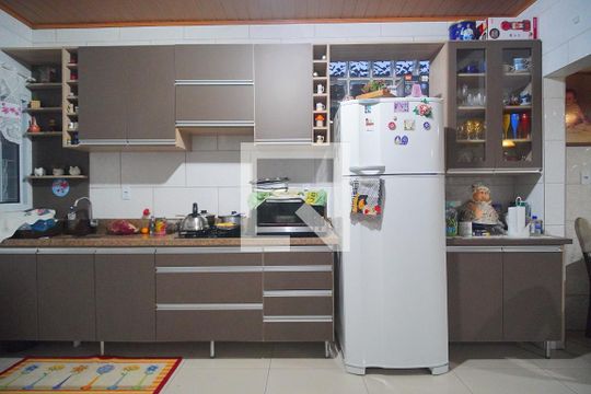 Cozinha  de casa à venda com 1 quarto, 90m² em Scharlau, São Leopoldo