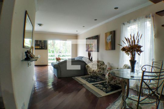 Sala 2 de casa à venda com 4 quartos, 277m² em Vila Progresso, Niterói