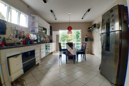 Cozinha de casa à venda com 4 quartos, 277m² em Vila Progresso, Niterói