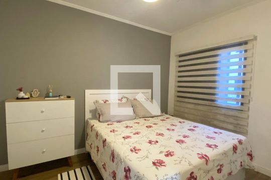 Quarto 1 de apartamento à venda com 3 quartos, 69m² em Jardim Tupanci, Barueri