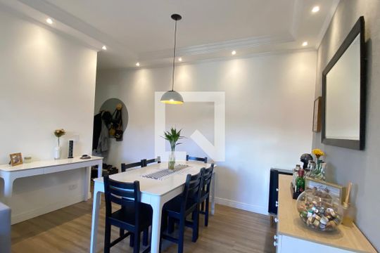 Sala de Jantar de apartamento à venda com 3 quartos, 69m² em Jardim Tupanci, Barueri