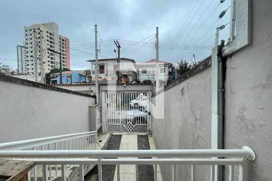 Sala de casa para alugar com 3 quartos, 170m² em Jardim Ester, São Paulo