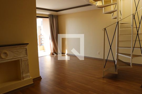 Apartamento à venda com 3 quartos, 150m² em Cambuí, Campinas