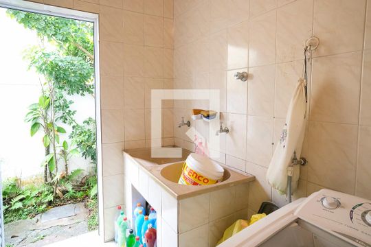 Área de Serviço de casa à venda com 4 quartos, 350m² em Jardim Sao Caetano, São Caetano do Sul