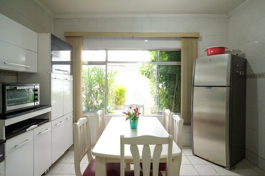 Cozinha de casa à venda com 4 quartos, 350m² em Jardim Sao Caetano, São Caetano do Sul