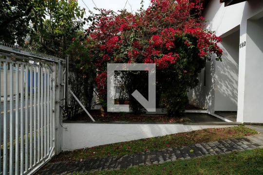 Garagem de casa à venda com 4 quartos, 350m² em Jardim Sao Caetano, São Caetano do Sul