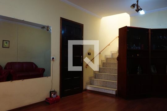 Sala de casa à venda com 3 quartos, 127m² em Jardim Ester Yolanda, São Paulo