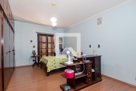 Suíte de casa para alugar com 3 quartos, 400m² em Jardim Barbosa, Guarulhos
