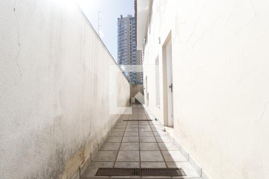 Corredor de casa à venda com 2 quartos, 160m² em Santana, São Paulo