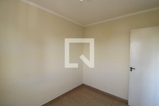 Quarto 2 de apartamento para alugar com 2 quartos, 47m² em Cidade Líder, São Paulo