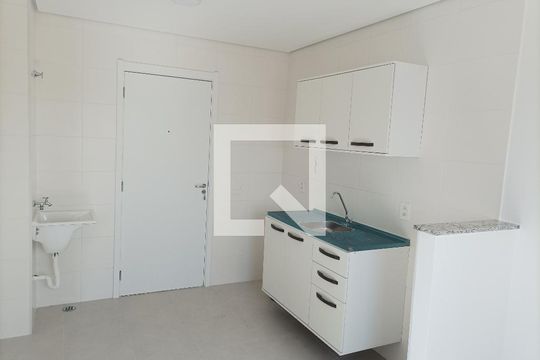 Apartamento à venda com 2 quartos, 33m² em Vila Ema, São Paulo