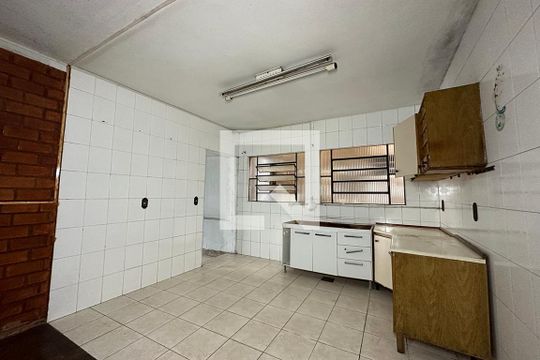 Cozinha de casa à venda com 3 quartos, 120m² em Feitoria, São Leopoldo