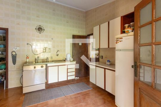 Cozinha de casa de condomínio para alugar com 3 quartos, 145m² em Condomínio Estância Marambaia, Vinhedo