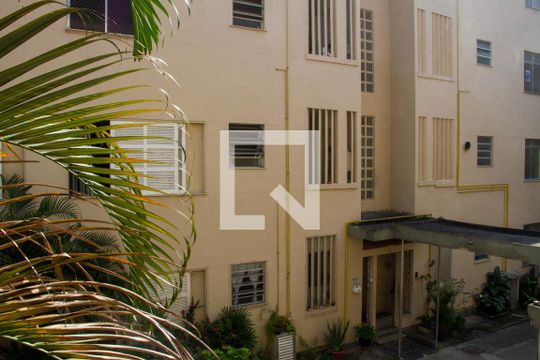 Sala - Janela de apartamento para alugar com 2 quartos, 74m² em Madureira, Rio de Janeiro