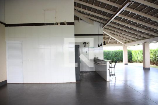 Área comum de apartamento para alugar com 2 quartos, 47m² em Laranjeiras, Uberlândia