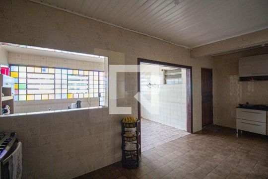 Cozinha de casa à venda com 2 quartos, 153m² em Itaquera, São Paulo