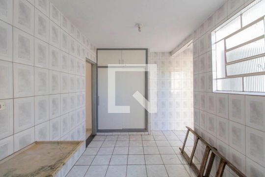 Cozinha de casa para alugar com 2 quartos, 80m² em Vila Mafra, São Paulo