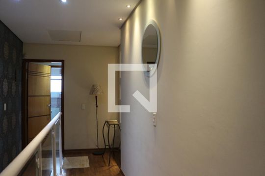 Sala/Quarto de casa à venda com 3 quartos, 200m² em Chácara Califórnia, São Paulo