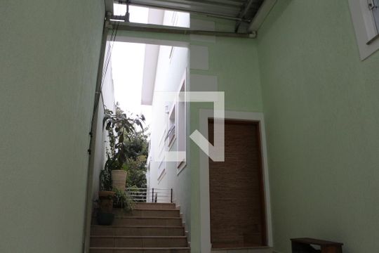 Garagem de casa à venda com 3 quartos, 200m² em Chácara Califórnia, São Paulo