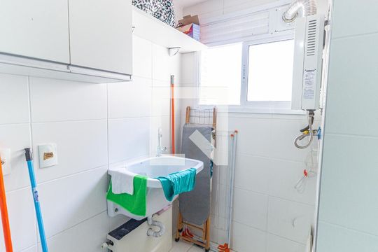 Área de Serviço de kitnet/studio para alugar com 1 quarto, 55m² em Vila Regente Feijó, São Paulo