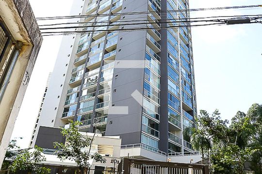 Fachada de kitnet/studio para alugar com 1 quarto, 35m² em Real Parque, São Paulo