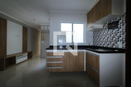 Cozinha de apartamento à venda com 2 quartos, 100m² em Vila Valparaiso, Santo André