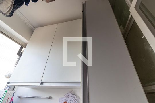 Área de serviço de apartamento à venda com 2 quartos, 70m² em Vila Uberabinha, São Paulo
