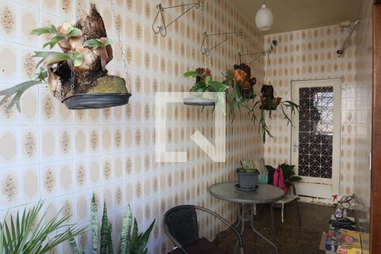 Varanda de casa à venda com 3 quartos, 110m² em Irajá, Rio de Janeiro