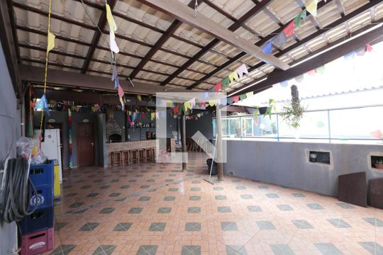 Área gourmet de casa à venda com 4 quartos, 200m² em Milionários, Belo Horizonte