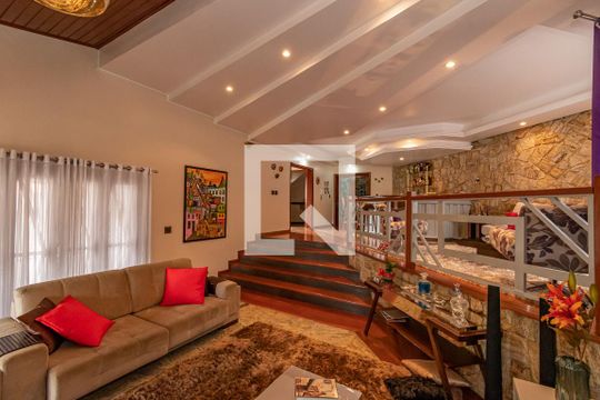Casa à venda com 5 quartos, 550m² em Parque Taquaral, Campinas