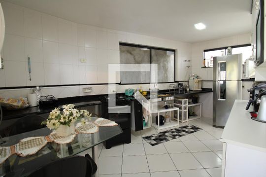 Cozinha de casa de condomínio à venda com 4 quartos, 523m² em Freguesia (jacarepaguá), Rio de Janeiro