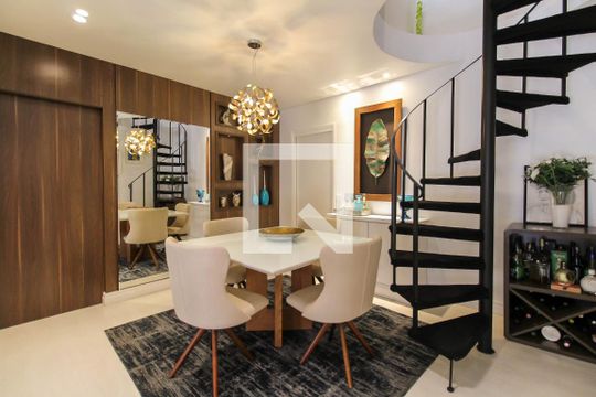 Apartamento à venda com 2 quartos, 156m² em Vila Regente Feijó, São Paulo